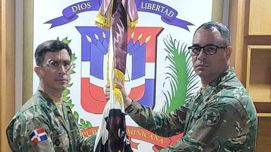 posesionan-al-nuevo-director-del-cesfront