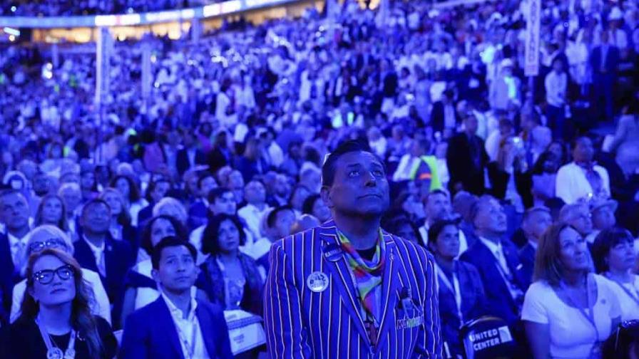 kamala-harris:-prometo-ser-la-presidenta-de-todos-los-estadounidenses