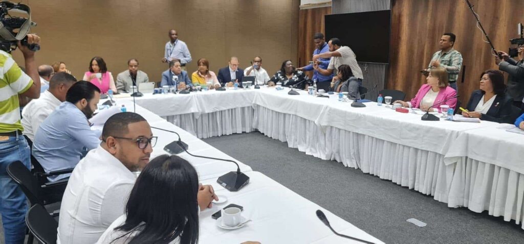 las-vistas-publicas-para-opinar-sobre-la-reforma-fiscal-seran-este-jueves-17-de-octubre