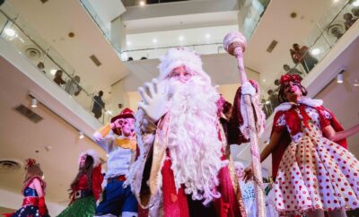 la-navidad-brilla-en-acropolis:-una-noche-de-magia,-tradicion-y-alegria