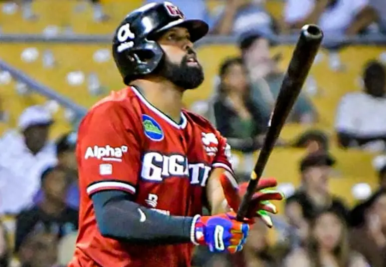 gigantes-ponena-las-aguilas-a-pedir-cacao