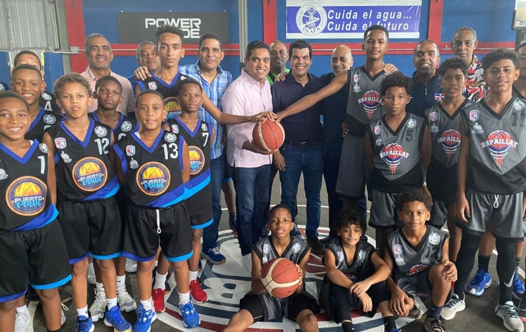 convivio-de-minibasket-reune-mas-de-8-mil-ninos