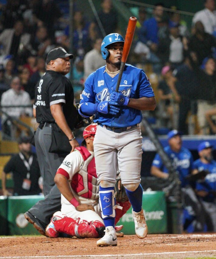 jonrones-de-leyba-y-fitzgerald-guian-licey-sobre-escogido