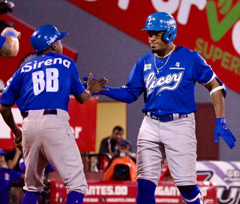 los-tigres-ponen-en-la-cuerda-floja-a-gigantes